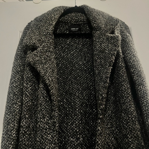 Women's Grey Long knit sweater - Picture 6 of 9